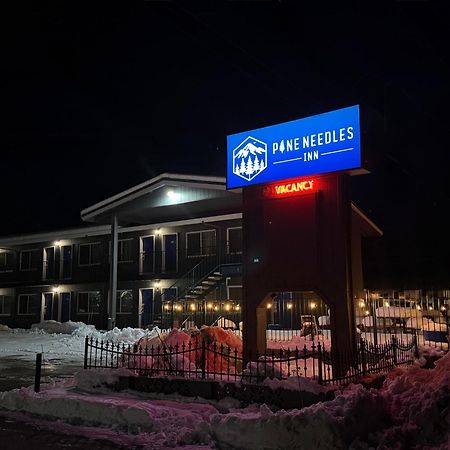 Pine Needles Inn 마운트샤스타 외부 사진