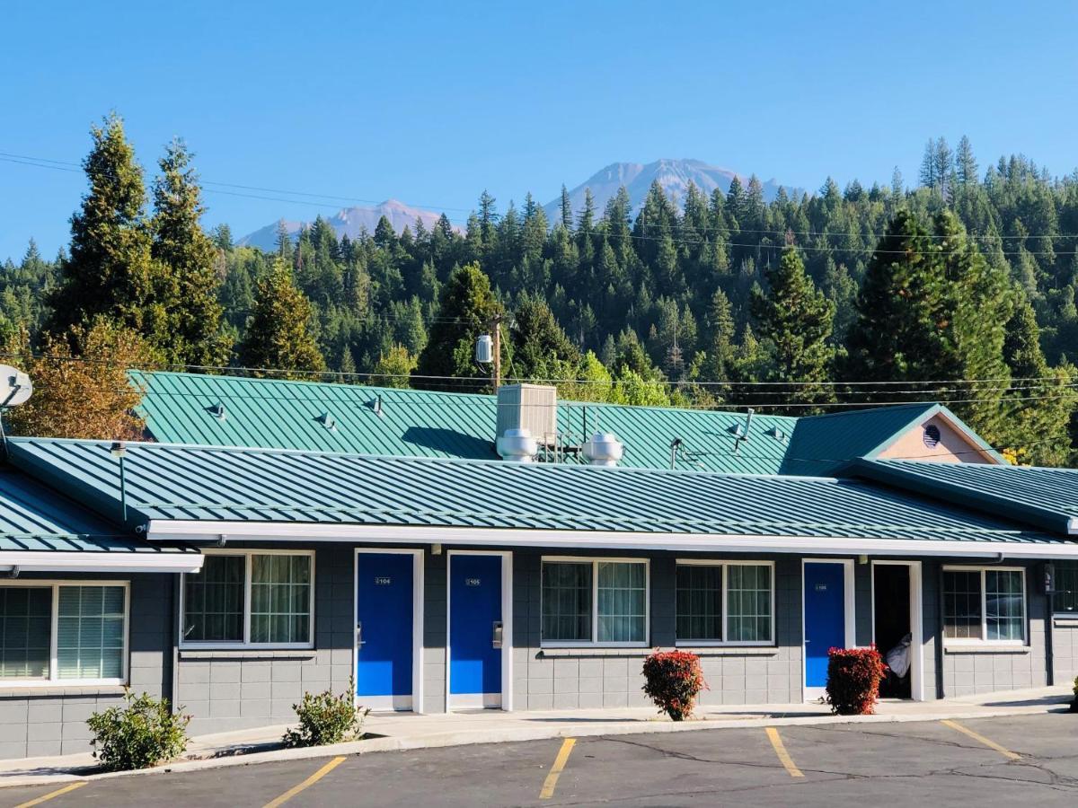Pine Needles Inn 마운트샤스타 외부 사진